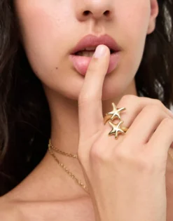 Intertwined starfish ring