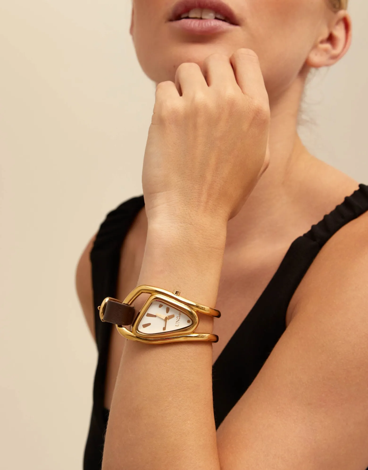 18K gold-plated leather and metal watch