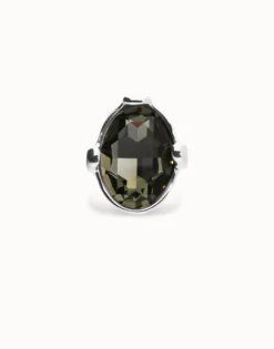 Large ring with grey oval faceted crystal