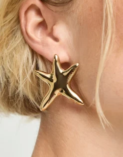 Large starfish-shaped earrings
