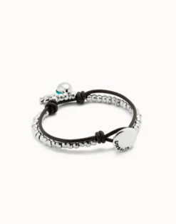 Leather beaded bracelet with green murano glass
