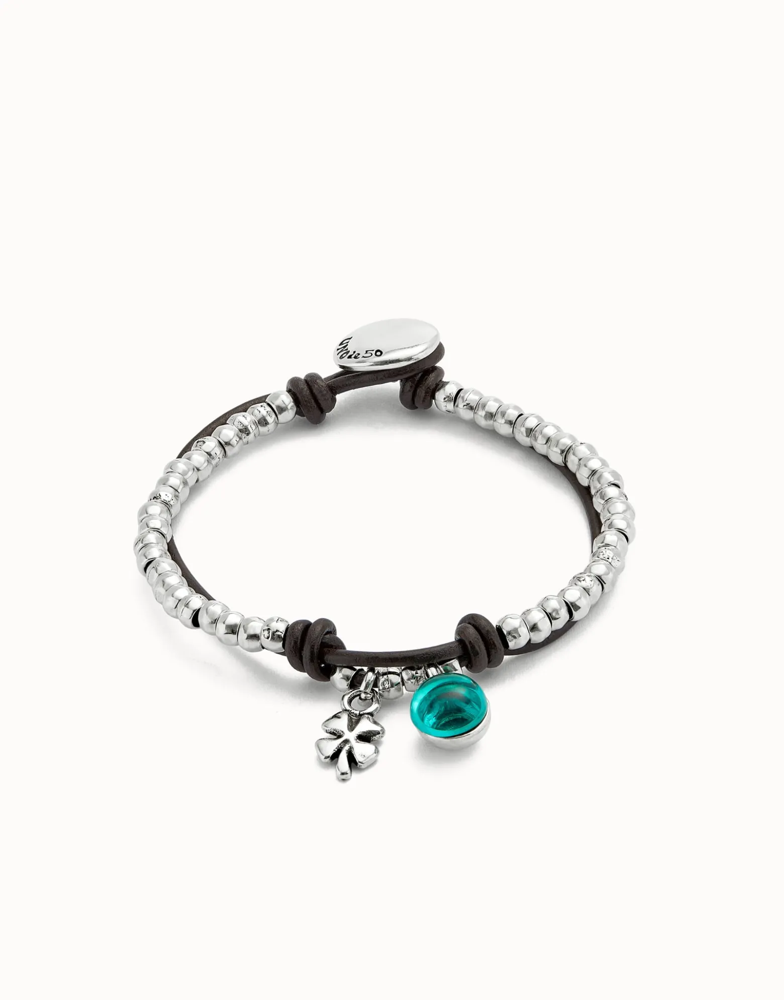 Leather beaded bracelet with green murano glass