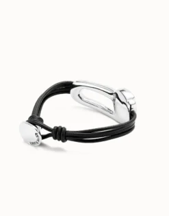 Leather bracelet with a black crystal
