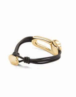 Leather bracelet with a black crystal