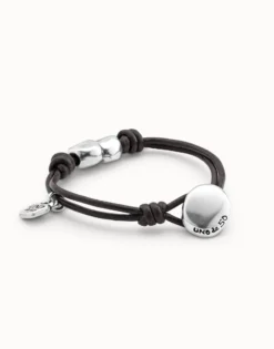 Leather bracelet with a heart