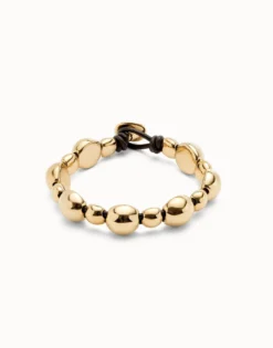 Leather bracelet with round beads