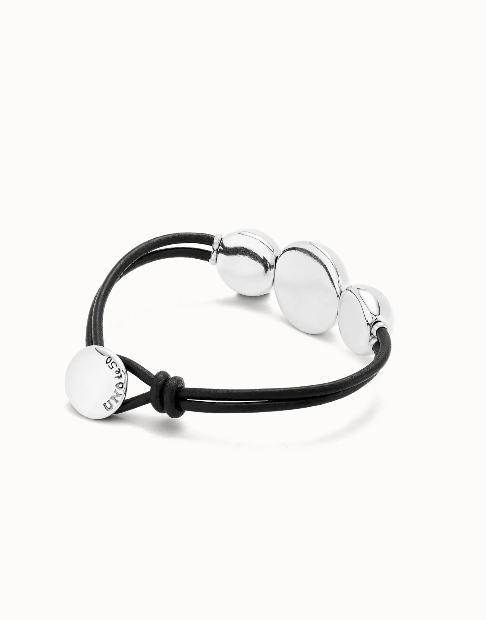Leather bracelet with three large beads