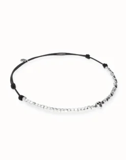 Leather necklace with beads and skull detail