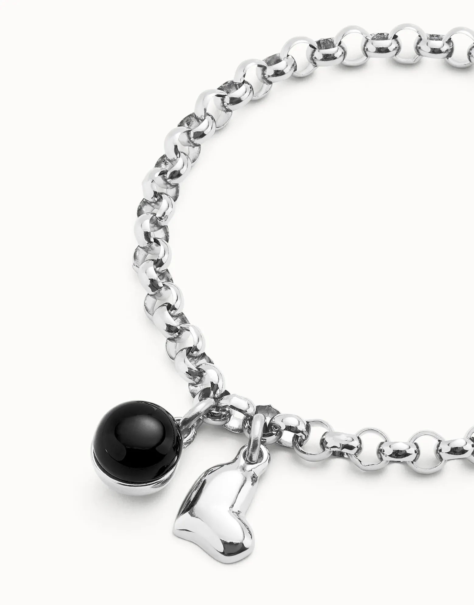 Link chain bracelet with heart charm and murano glass