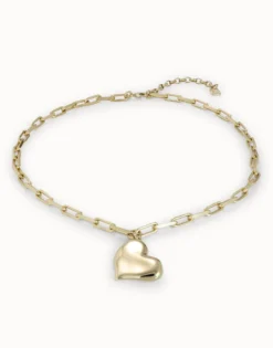 Link chain necklace with heart