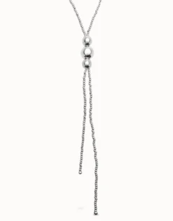 Long bead necklaces with three large central beads