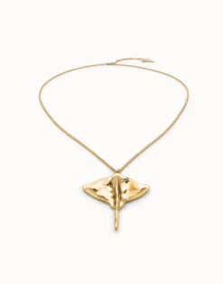 Long chain pendant necklace with manta ray