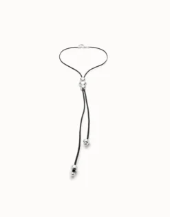 Long leather necklace with three central beads