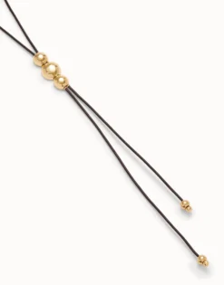 Long leather necklace with three central beads