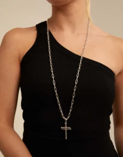 Long link chain charm necklace
