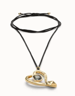 Long pendant and central heart with black crystal