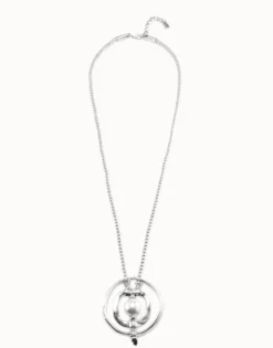 Long pendant necklace with pearl