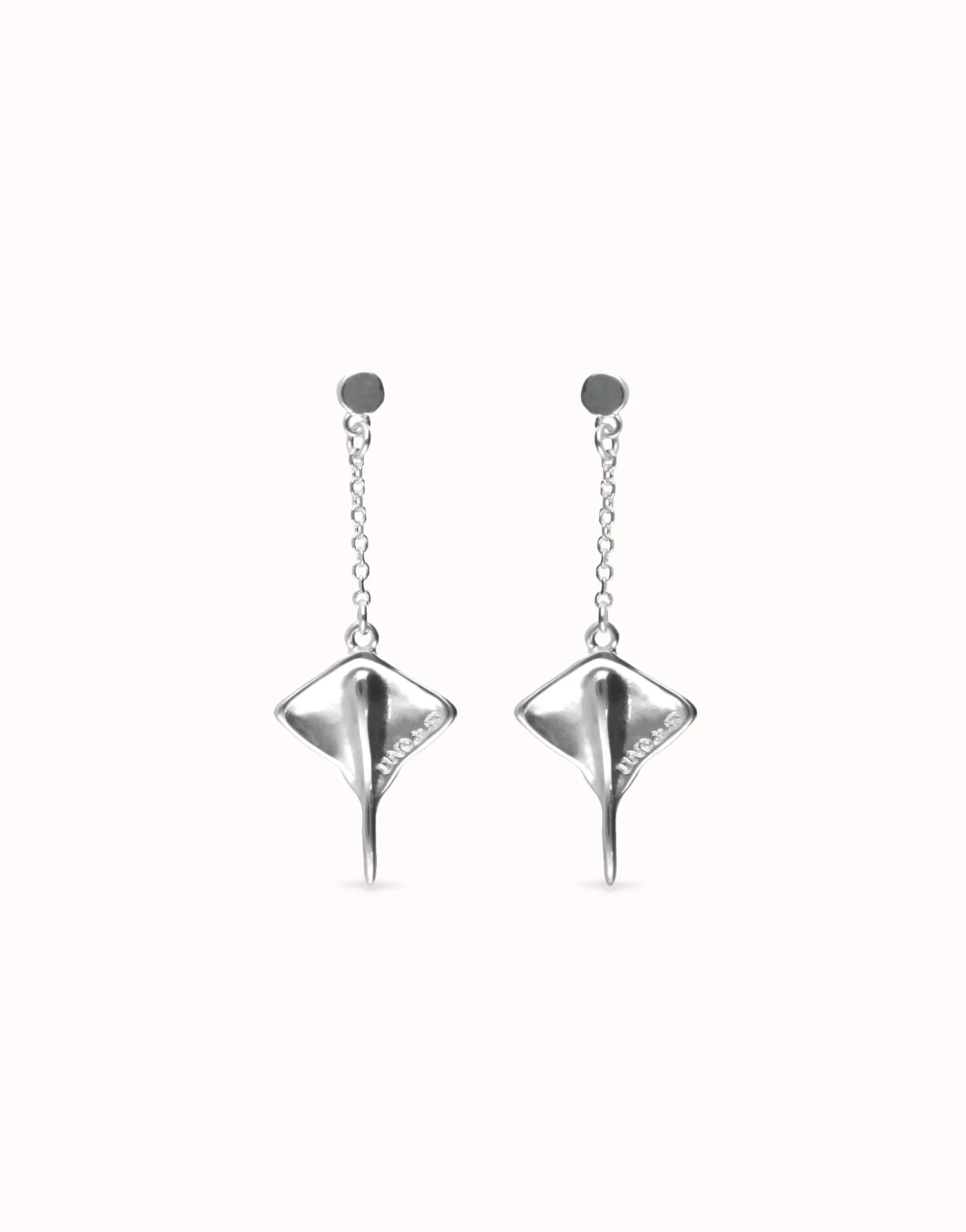 Manta ray-shaped drop earrings