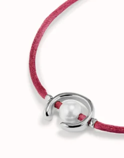 Mauve cord bracelet with a pearl