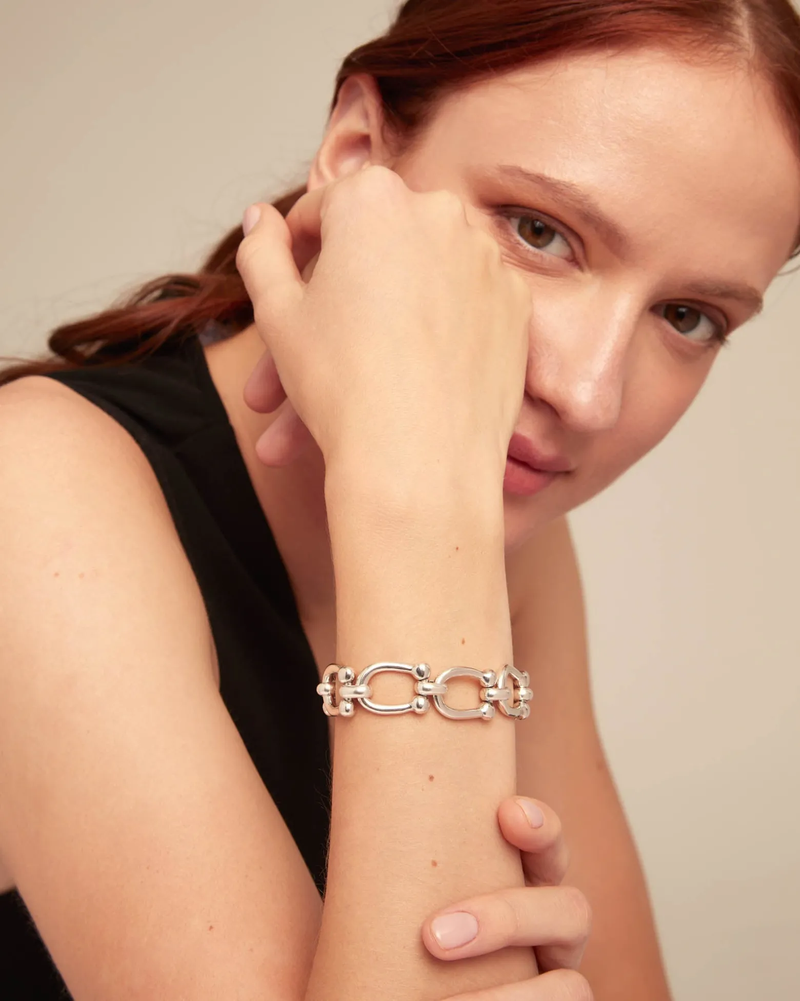 Medium oval link chain bracelet