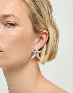 Medium starfish-shaped earrings