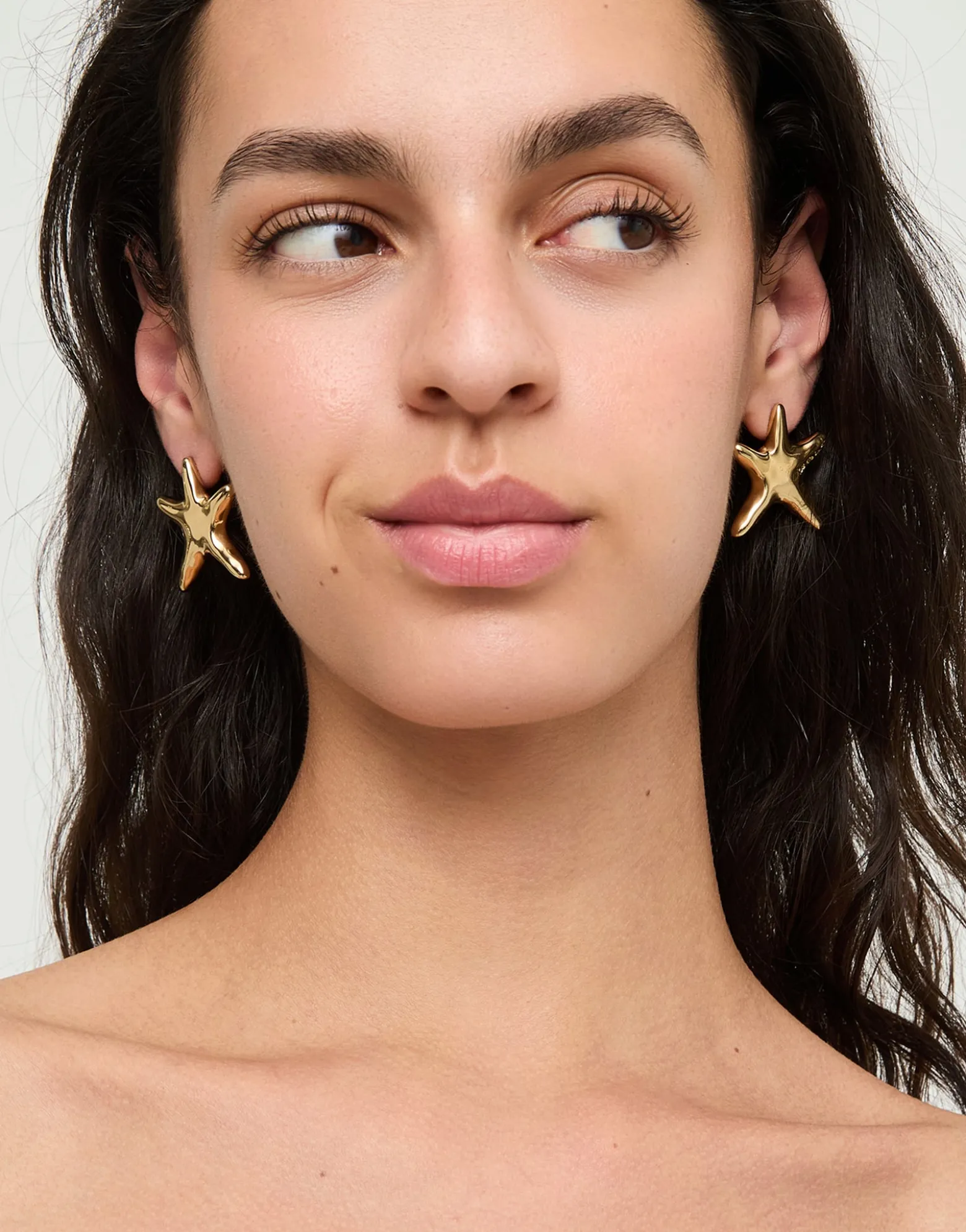 Medium starfish-shaped earrings