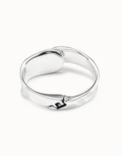 Minimalist bangle bracelet