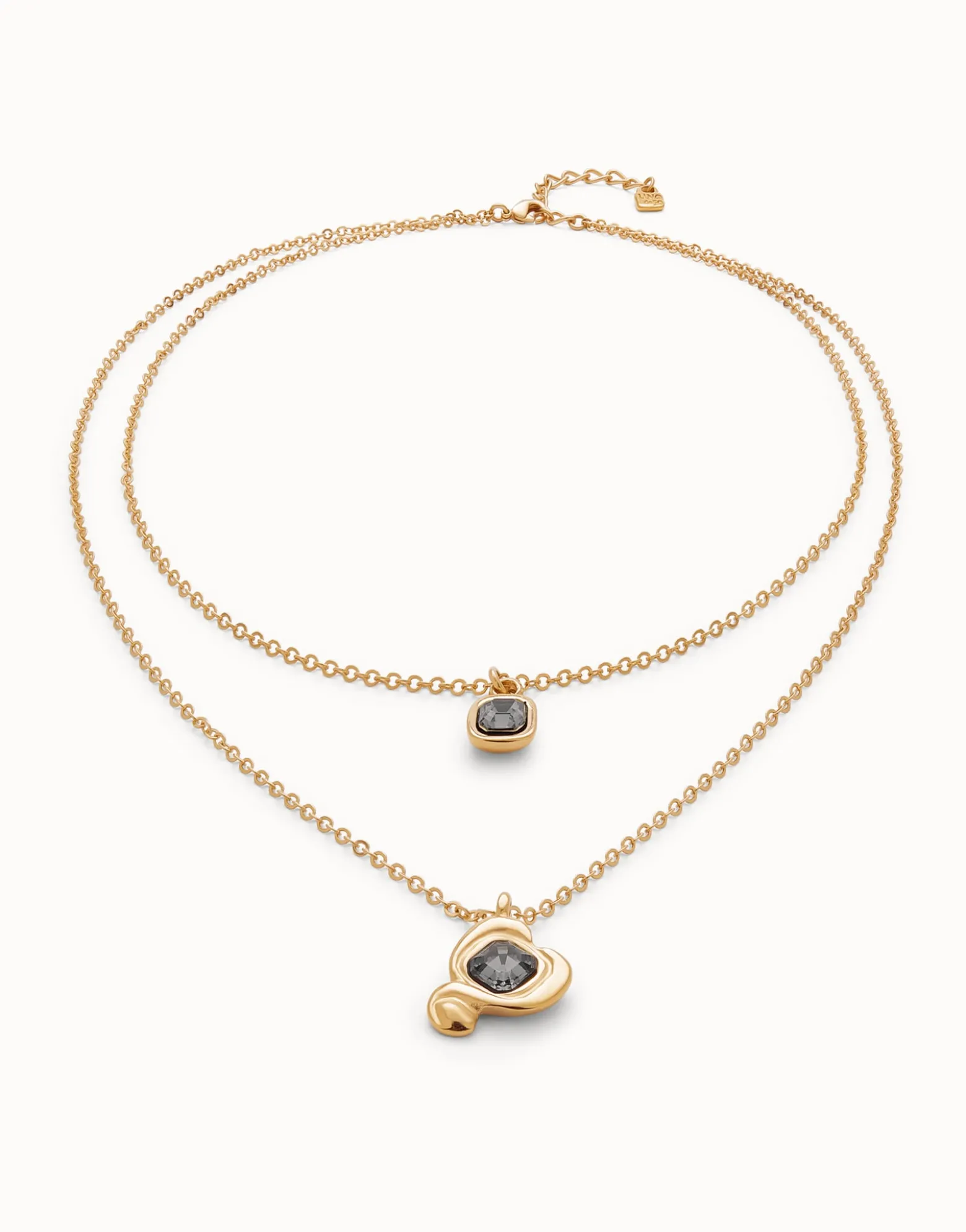 Multi-layer pendant link chain necklace with heart charm