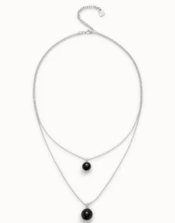 Multi-layer pendant link necklace with black murano glass