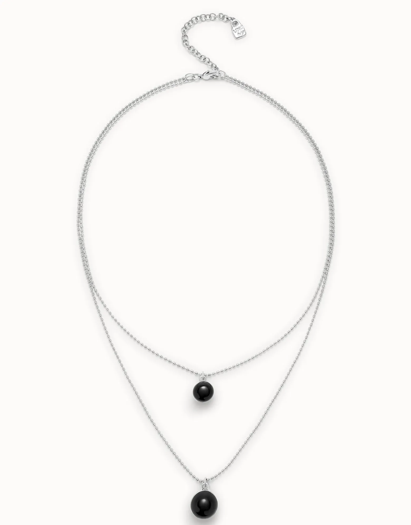 Multi-layer pendant link necklace with black murano glass