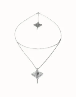 Multi strand chain necklace with manta ray