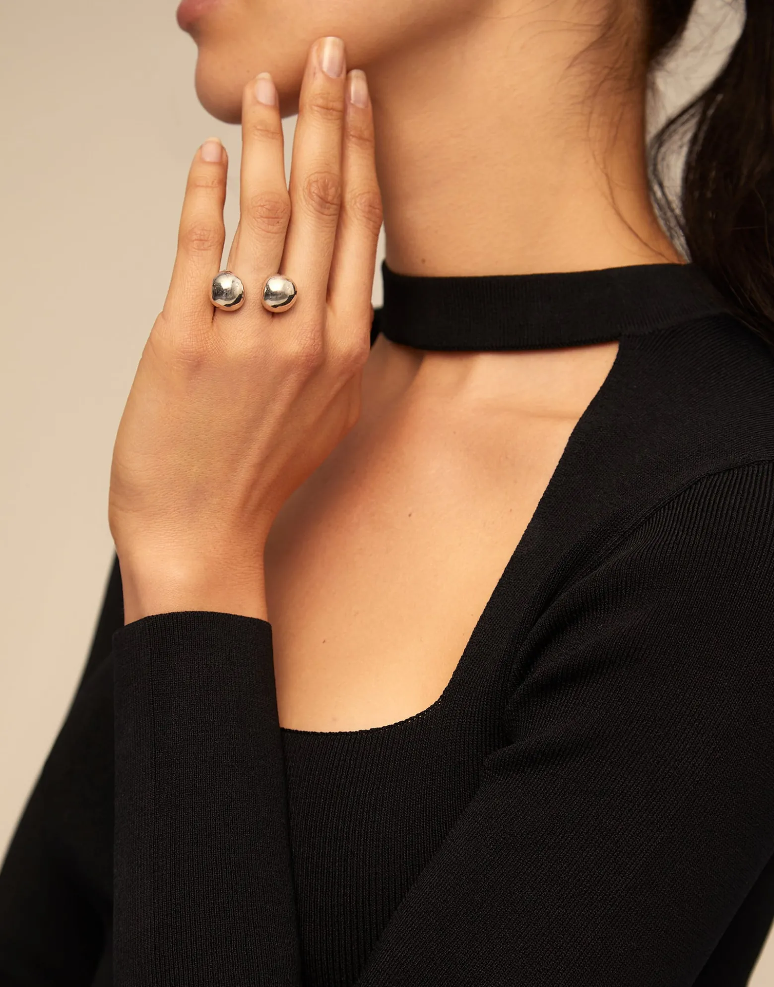 Open ring with two beads