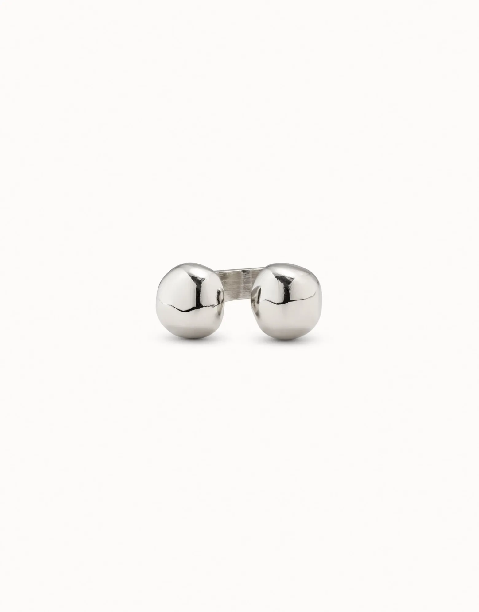 Open ring with two beads