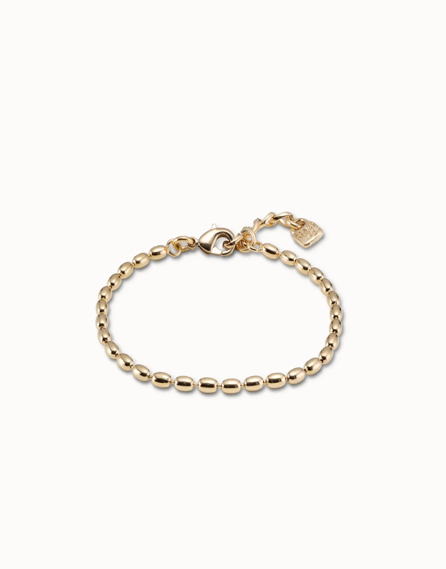 Oval link chain charm bracelet