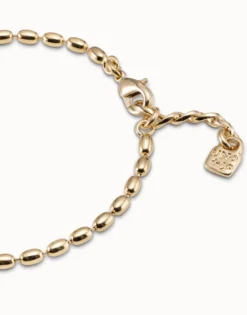Oval link chain charm bracelet