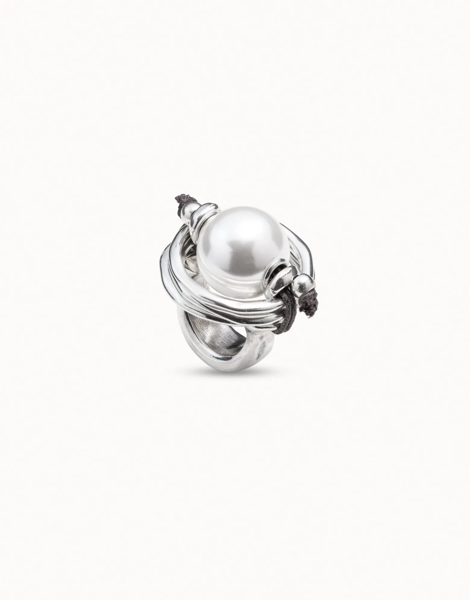 Pearl ring
