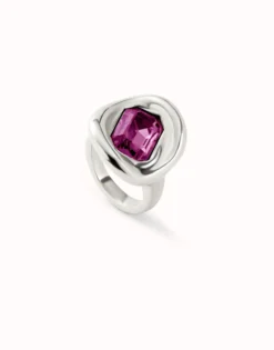 Ring with pink crystal