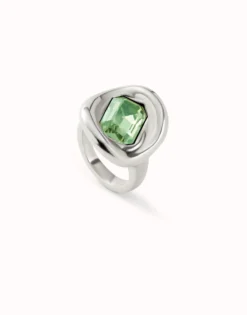 Ring with turquoise crystal