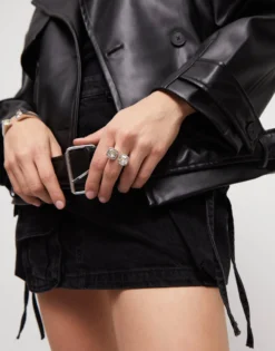 Ring with white crystal
