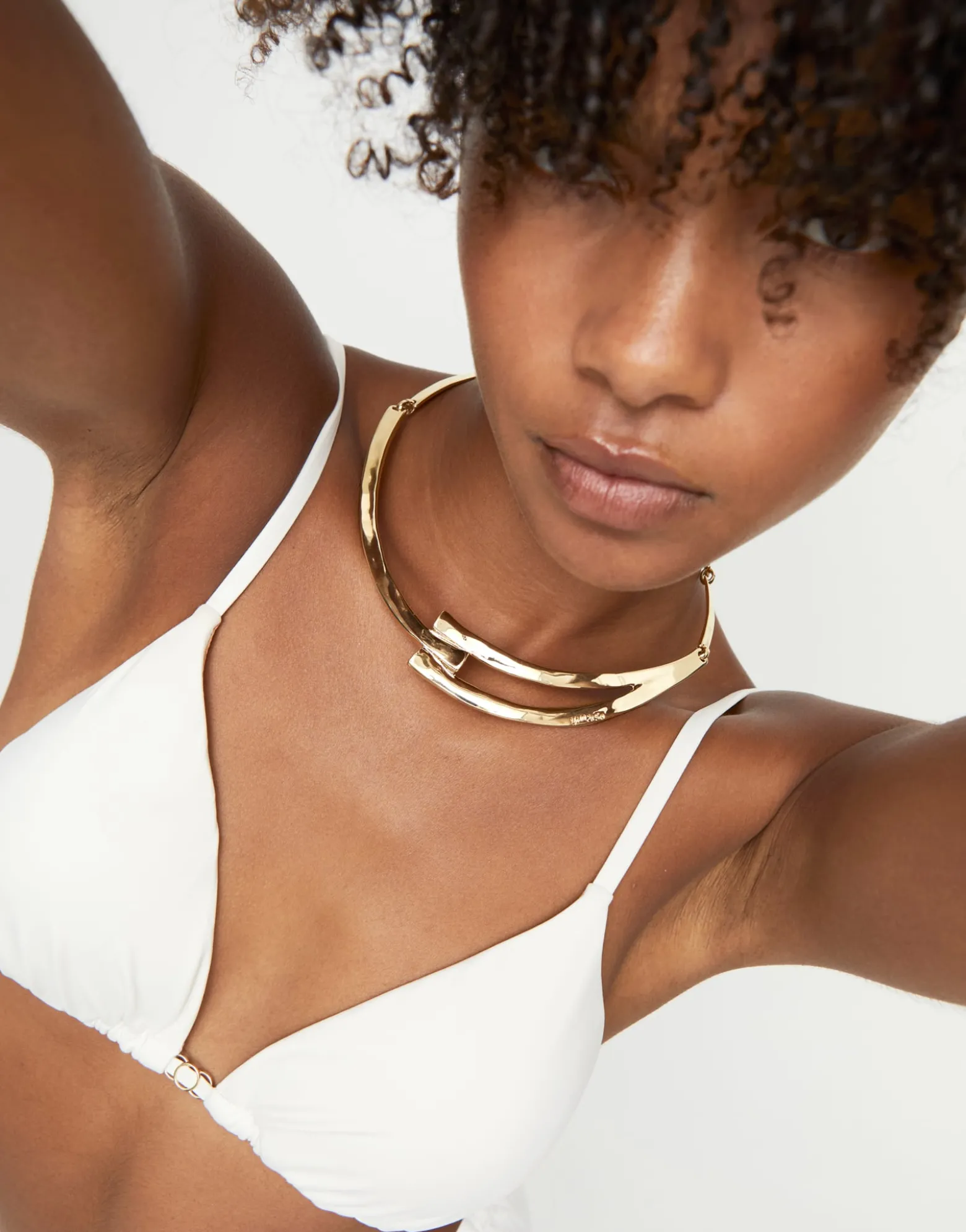 Sculpted Choker Necklace