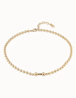 Short beaded chain charm necklace