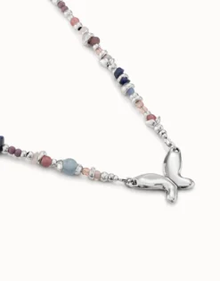 Short beaded necklace with butterfly
