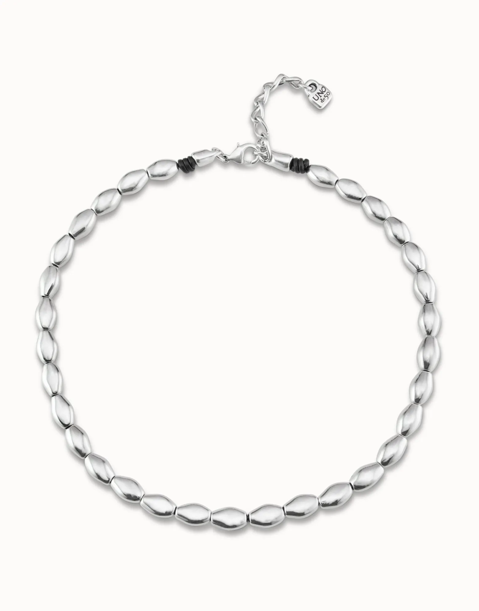 Short bead shape link necklace