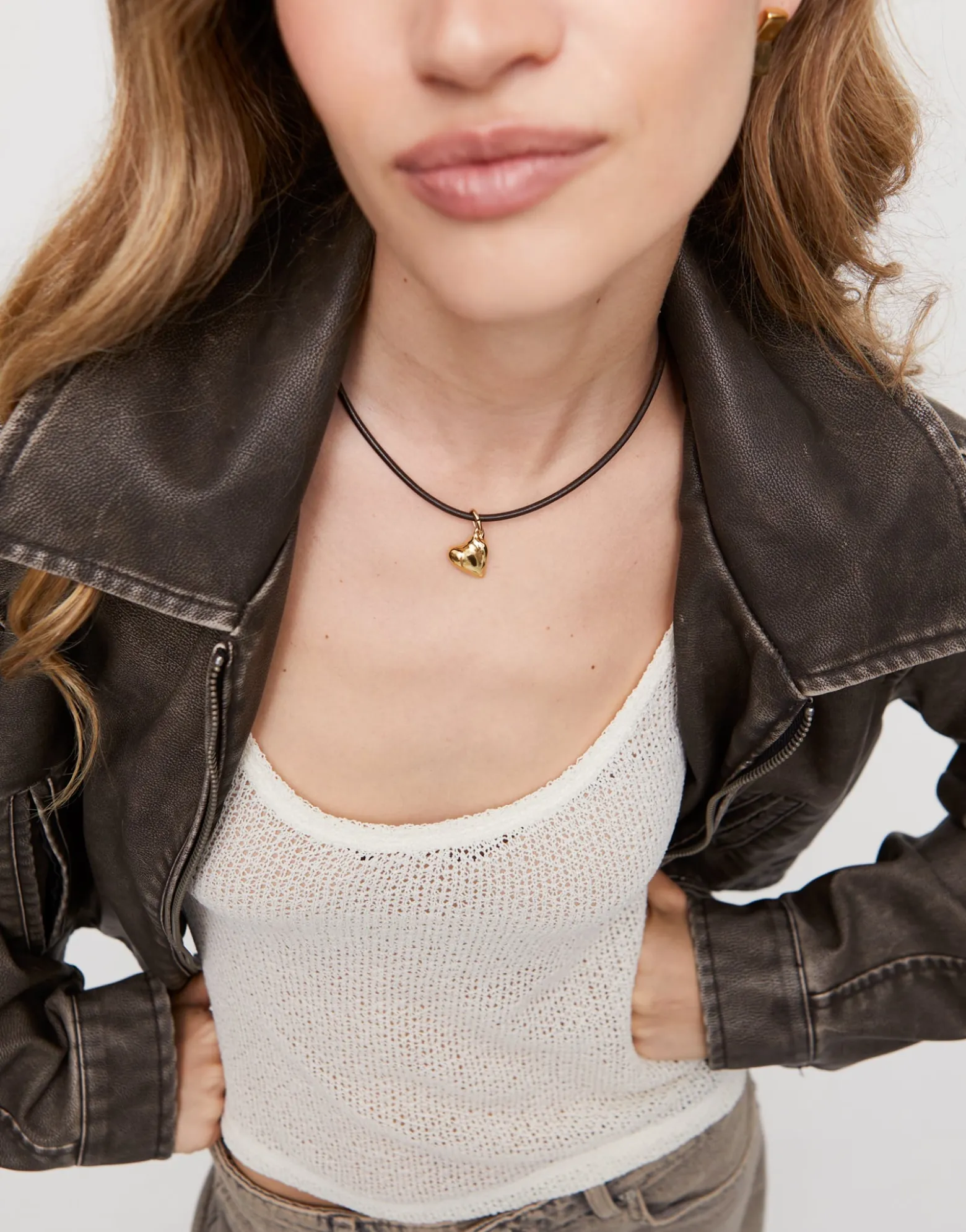 Short leather charm necklace