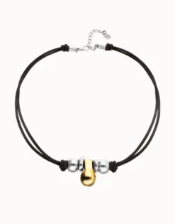 Short leather necklace with three spheres