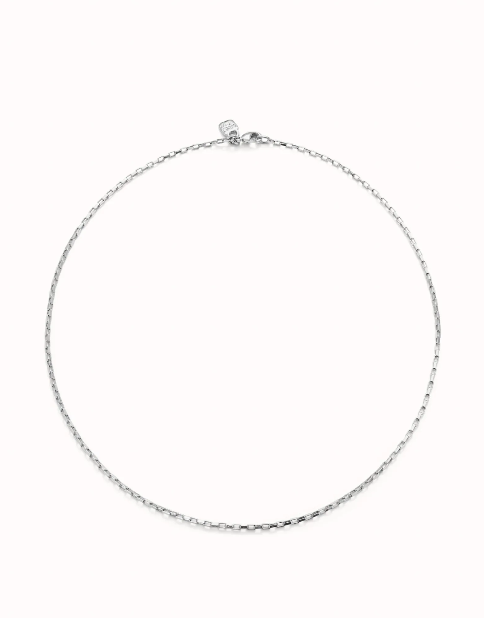 Short link chain charm necklace
