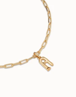 Short link chain charm necklace