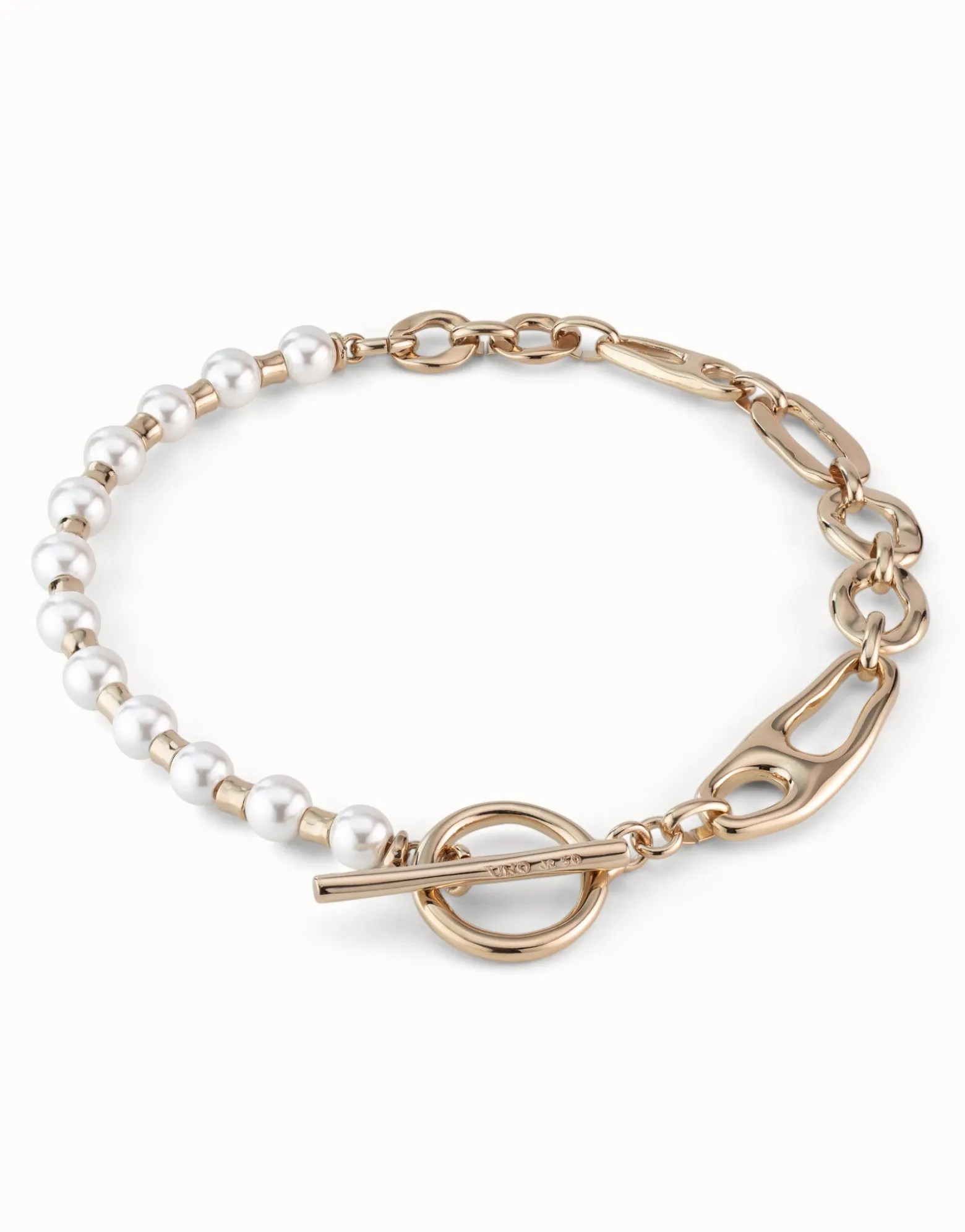 Short link chain necklace with pearls