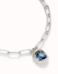 Short link chain pendant necklace blue crystal