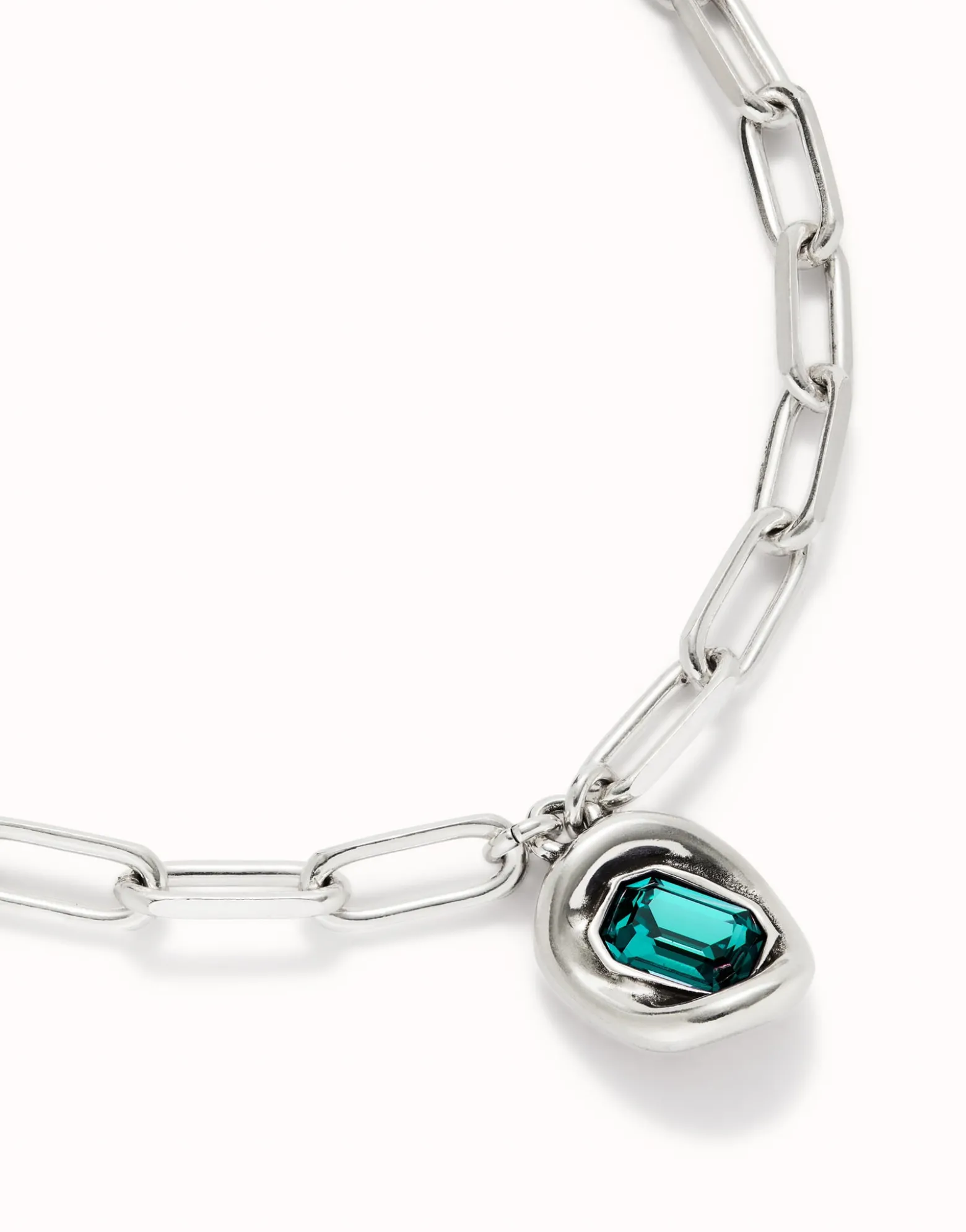 Short link chain pendant necklace green crystal